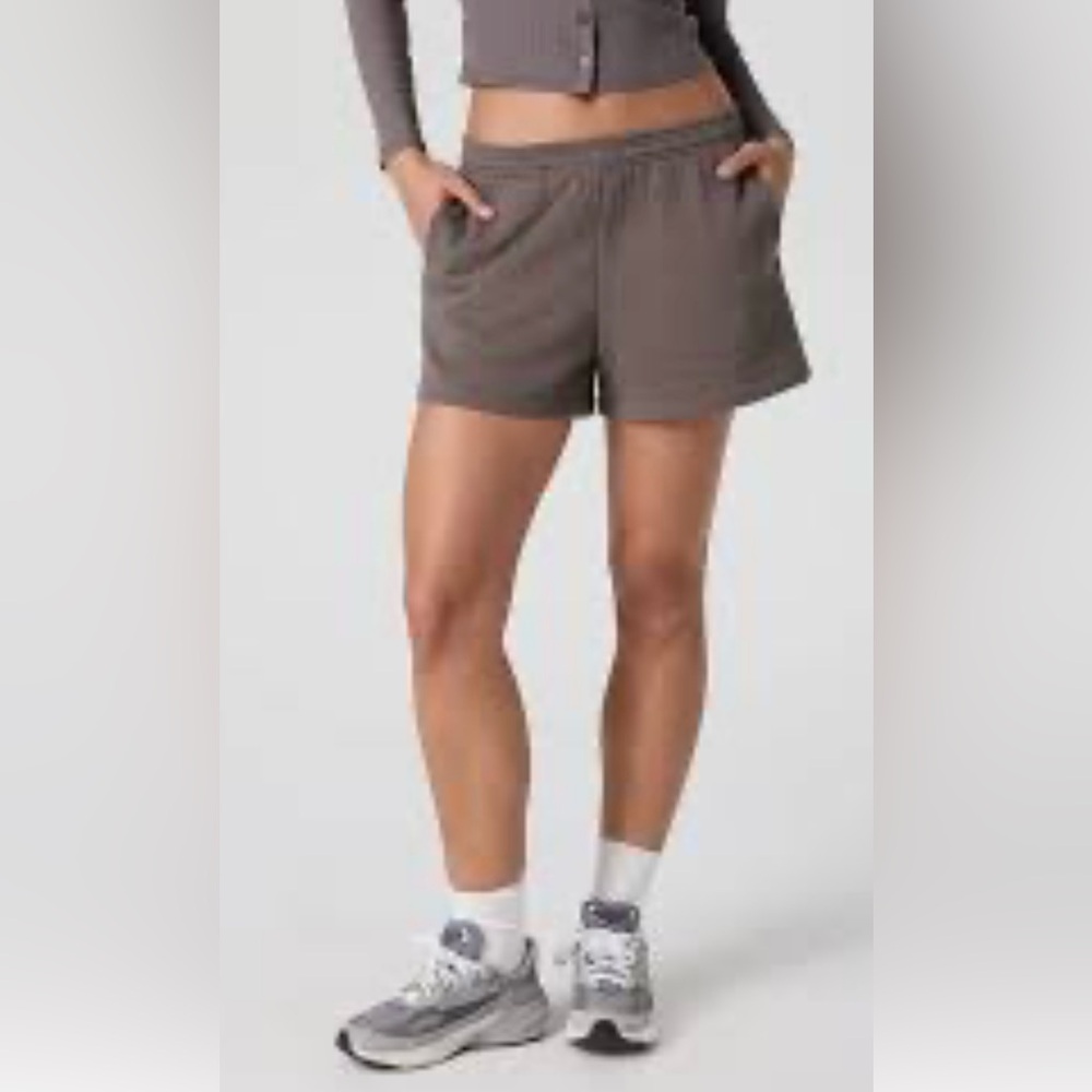 Women's Brown Casual Shorts. New without tag